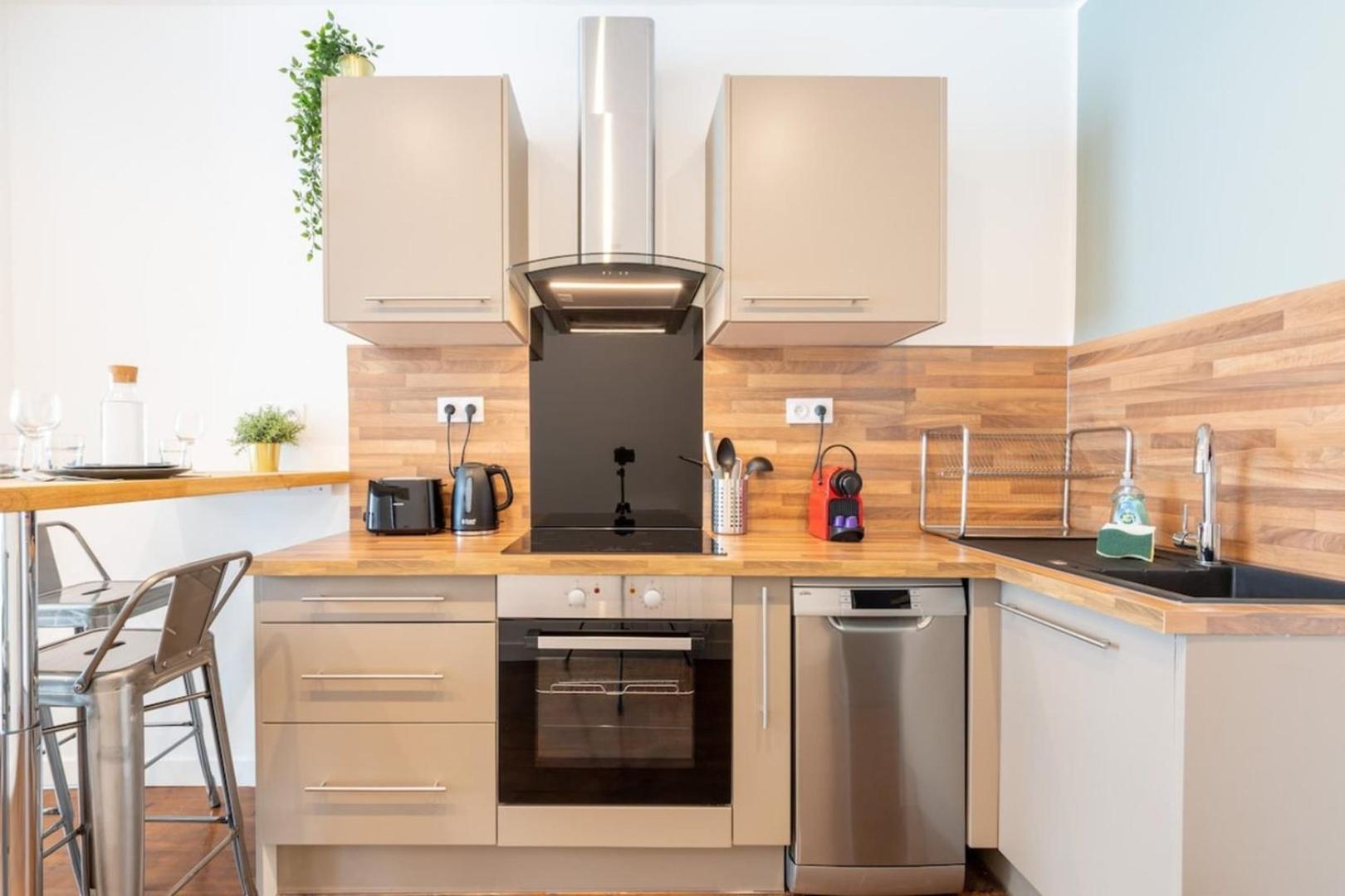 Renovated Apartment 3Bed 2Bath Λιλ Εξωτερικό φωτογραφία
